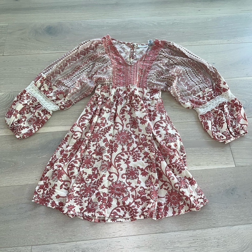 Sincerely Jules pink and Cream Long Sleeve dress 100% rayon Made in India sz m